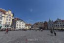 Tallin, Panorámica de la Plaza Raekoja