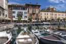 Antiguo puerto de Desenzano en el Lago de Garda