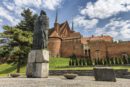 Monumento a Nicolás Copérnico en la Catedral de Frombork