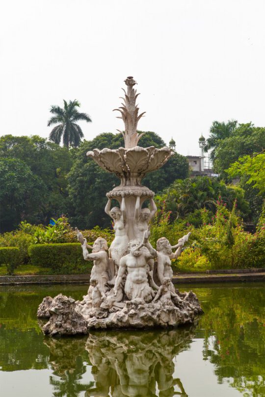 Jardines del Marble Palace