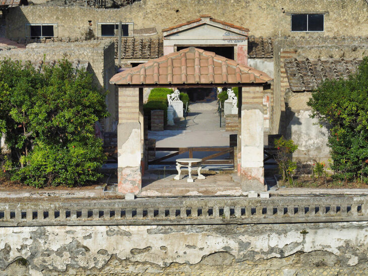 Herculano terraza de la Casa de los Ciervos