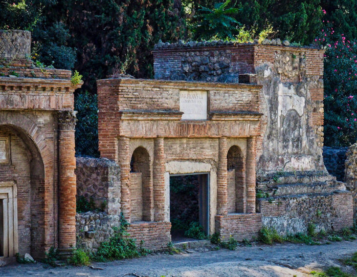 Necropoli de la puerta de Nocera