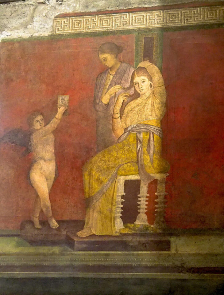 Villa de los Misterios fresco de la habitación del triclinio con escena del peinado nupcial